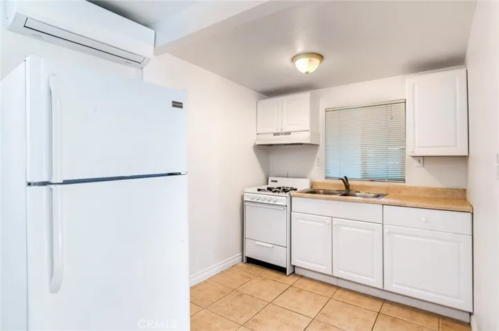 11196 San Mateo Drive, Loma Linda, California 92354