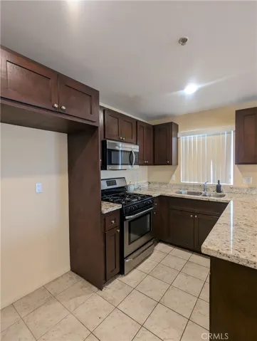 14537 Archwood Street, Van Nuys, California 91405