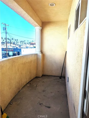 14537 Archwood Street, Van Nuys, California 91405