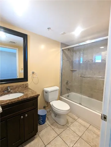 14537 Archwood Street, Van Nuys, California 91405