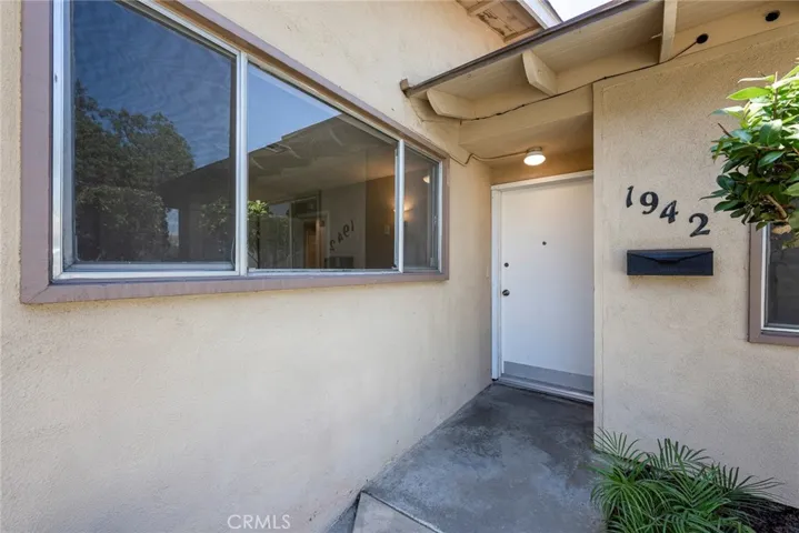 1942 E Rose Avenue, Orange, California 92867
