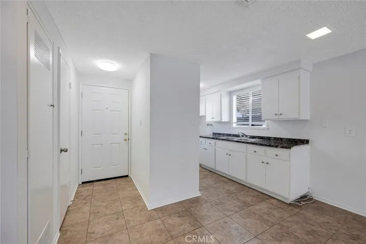 1942 E Rose Avenue, Orange, California 92867