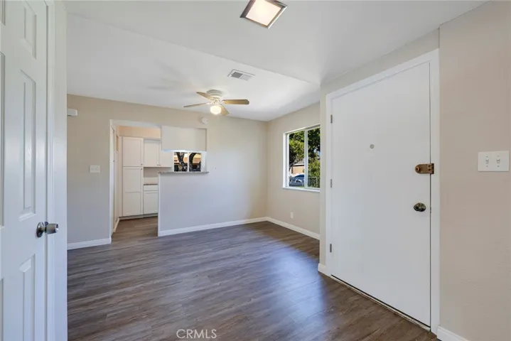 1942 E Rose Avenue, Orange, California 92867
