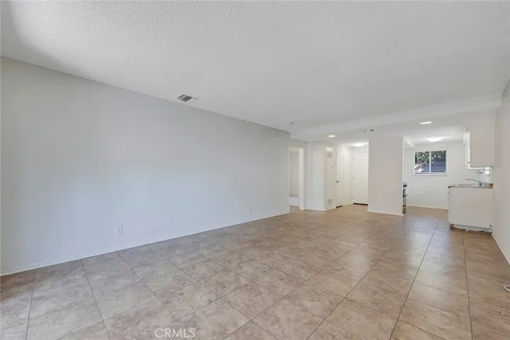 1942 E Rose Avenue, Orange, California 92867