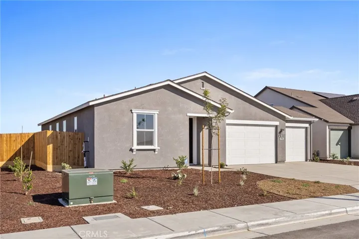 7920 Rio Verde Dr, Bakersfield, California 93311