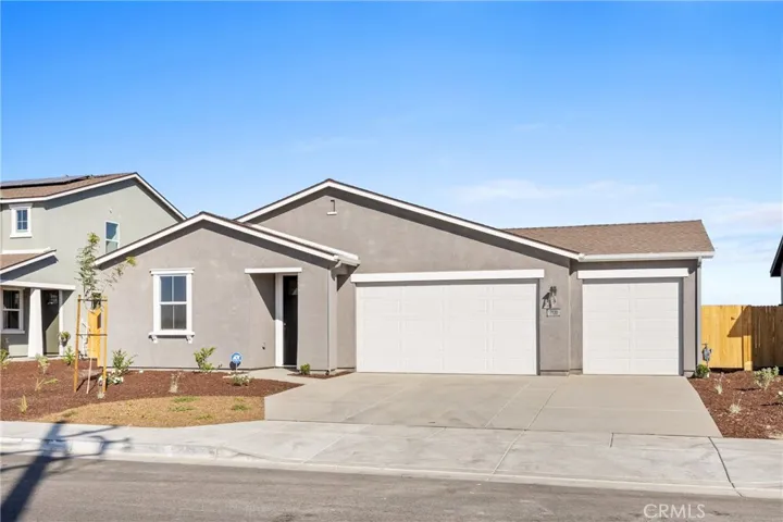 7920 Rio Verde Dr, Bakersfield, California 93311