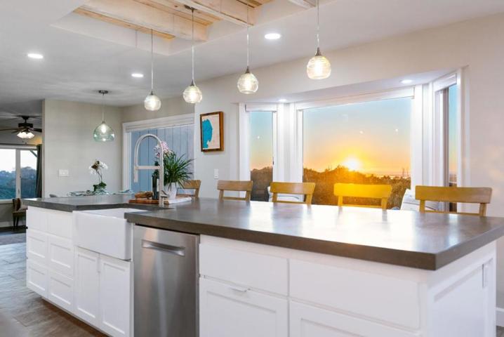 15760 Horizon Way, Salinas, California 93907