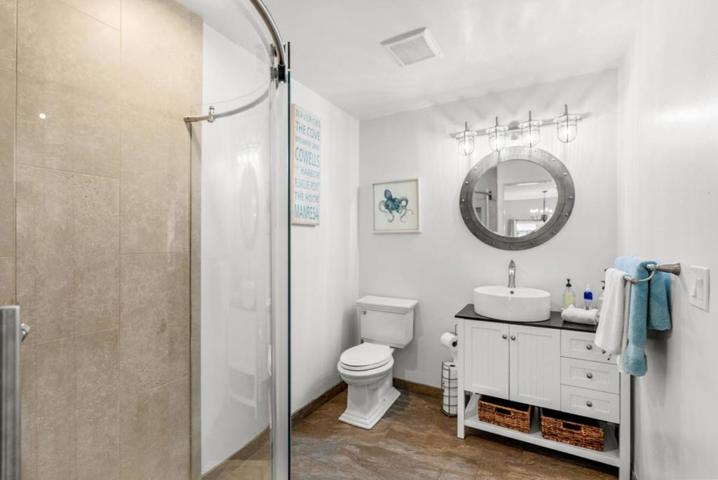 15760 Horizon Way, Salinas, California 93907