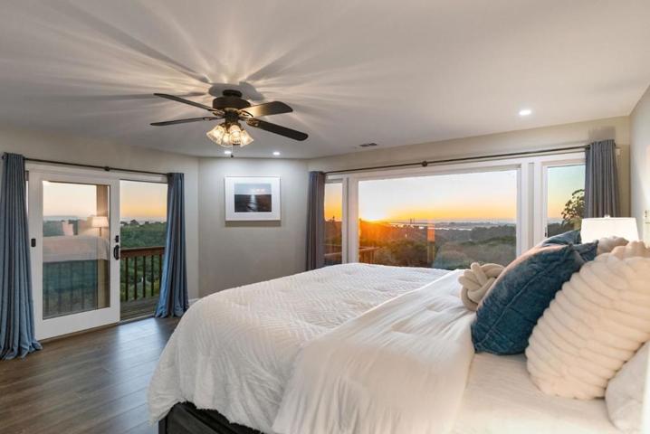 15760 Horizon Way, Salinas, California 93907