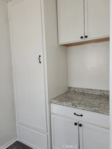 Laundry room storage