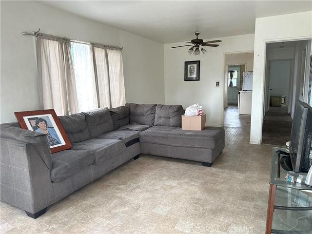 1437 Carob Way, Montebello, California 90640