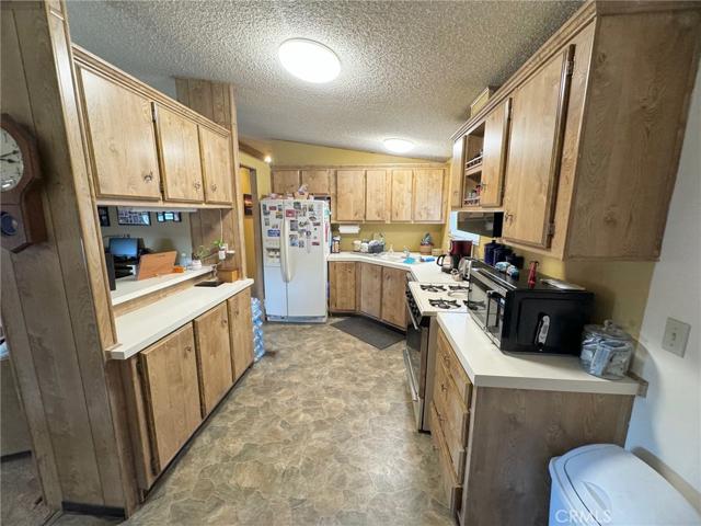 2717 Arrow Highway Unit 156, La Verne, California 91750