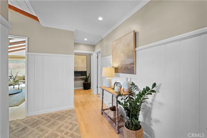 1701 N Poinsettia Avenue, Manhattan Beach, California 90266