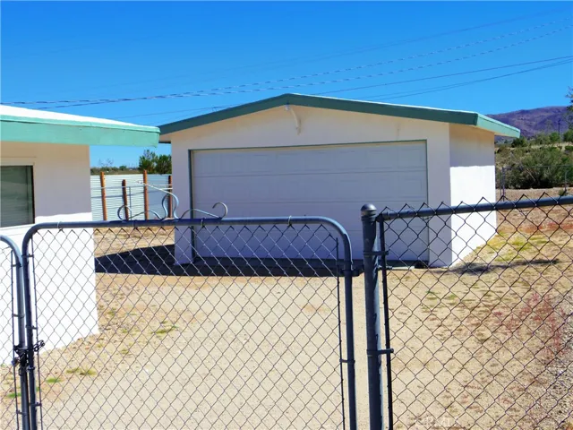 73739 Serrano Drive, 29 Palms, California 92277