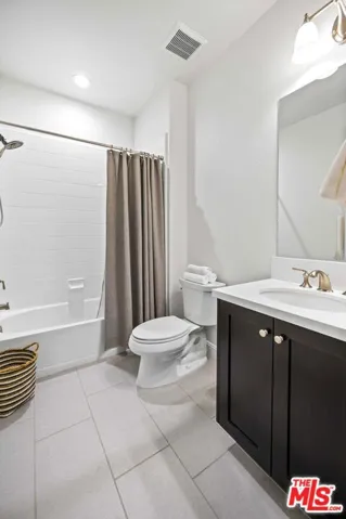 20417 W Esmerelda Lane, Porter Ranch, California 91326