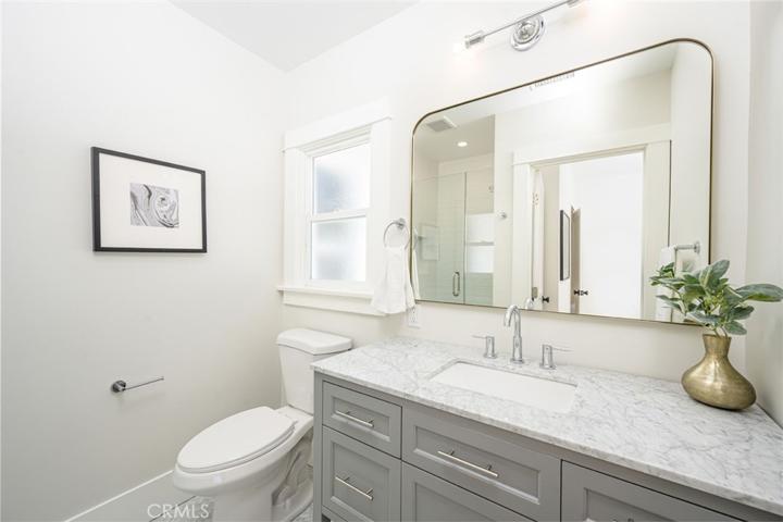 1085 W 10th Street, San Pedro, California 90731