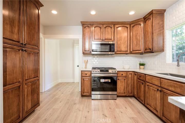 1085 W 10th Street, San Pedro, California 90731