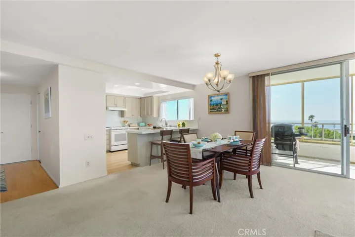 Large dining​​‌​​​​‌​​‌‌​‌‌​​​‌‌​‌​‌​‌​​​‌​​ area