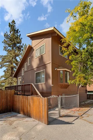 32947 Squirrel Lane, Arrowbear, California 92382