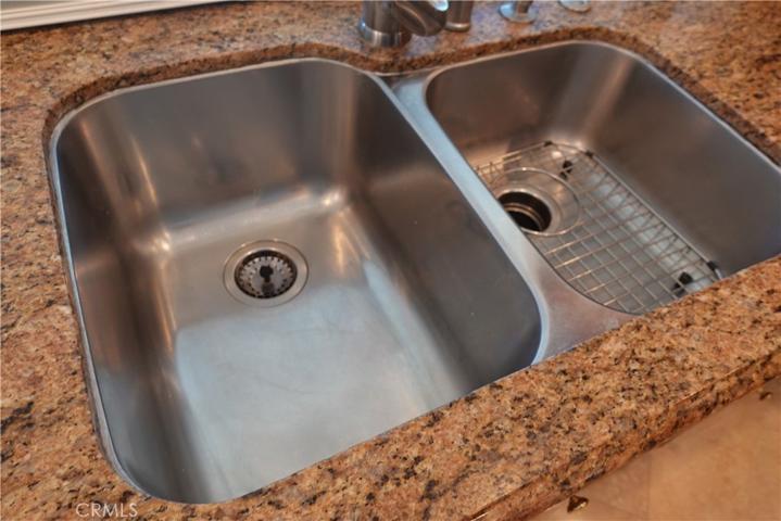  Deep Bay Stainless Steel Sink