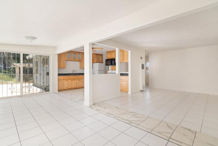 7833 Shorewood Drive, San Diego, California 92114