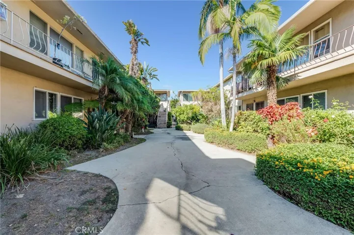 1035 E Appleton Street Unit 5, Long Beach, California 90802