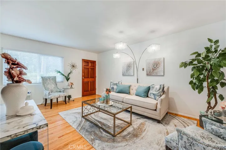 1035 E Appleton Street Unit 5, Long Beach, California 90802