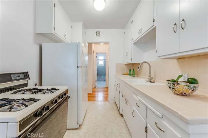1035 E Appleton Street Unit 5, Long Beach, California 90802