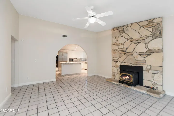 3092 Charlotte St Newbury Park-9