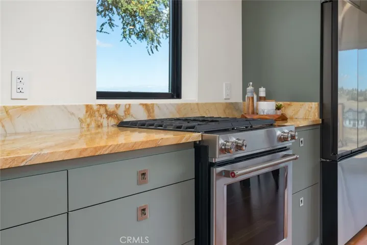 605 Shannon Hill Drive, Paso Robles, California 93446