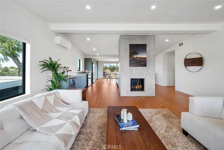 605 Shannon Hill Drive, Paso Robles, California 93446