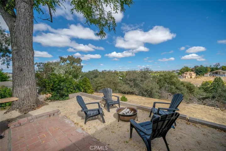 605 Shannon Hill Drive, Paso Robles, California 93446