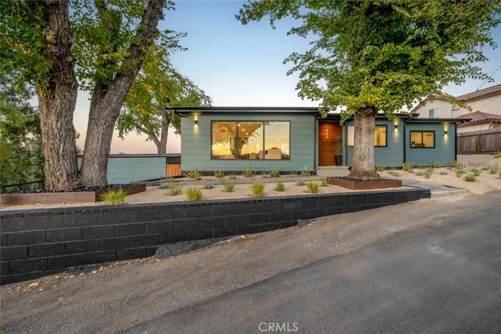 605 Shannon Hill Drive, Paso Robles, California 93446