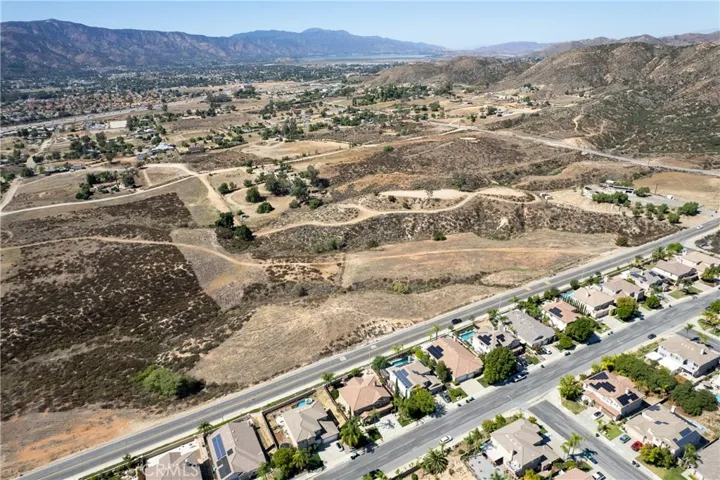 35265 El Diamante Drive, Wildomar, California 92595