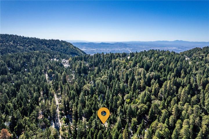 23342 Seeley Way, Crestline, California 92325