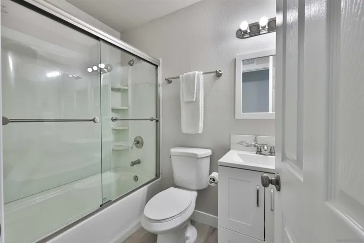 11379 Vela Dr, San Diego, California 92126