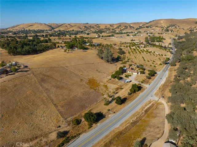 3320 E Highway 41, Templeton, California 93465