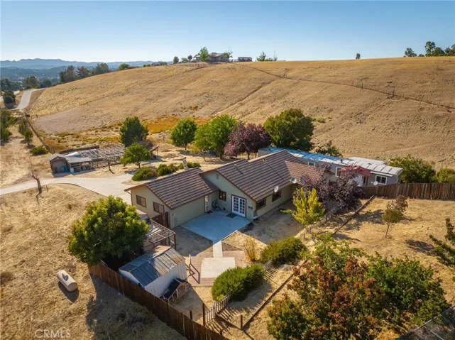 3320 E Highway 41, Templeton, California 93465