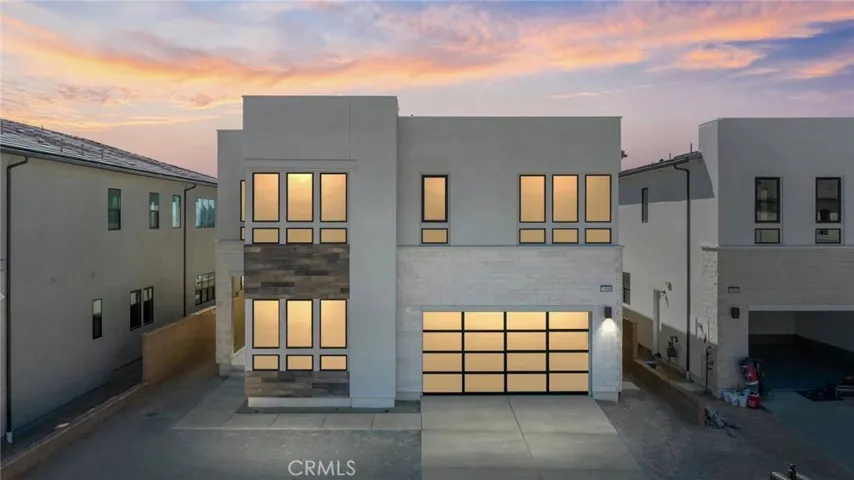 20648 Hummingbird Court, Porter Ranch, California 91326