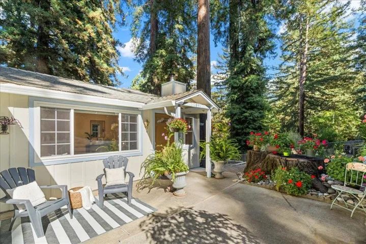 17897 Mozelle Court, Los Gatos, California 95033