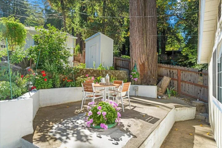 17897 Mozelle Court, Los Gatos, California 95033