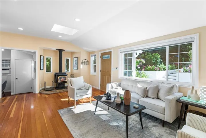 17897 Mozelle Court, Los Gatos, California 95033