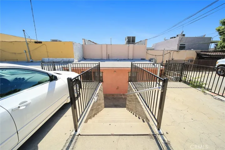 1771 E Washington Boulevard, Pasadena, California 91104