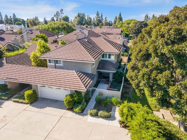 2 Willowgrove, Irvine, California 92604