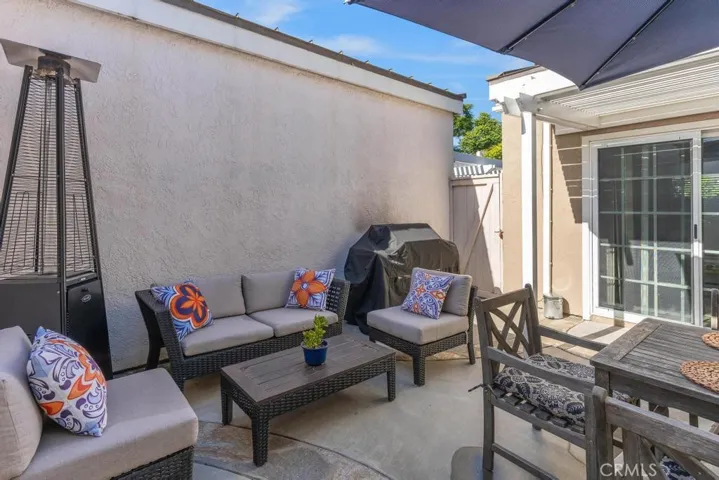 2 Willowgrove, Irvine, California 92604