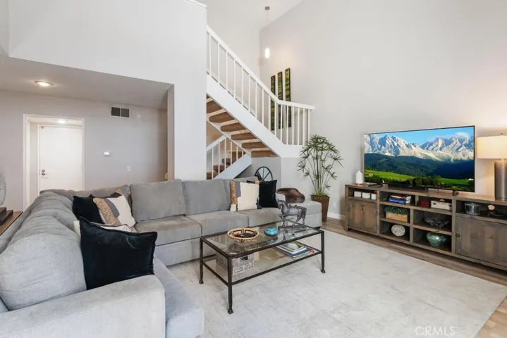 2 Willowgrove, Irvine, California 92604