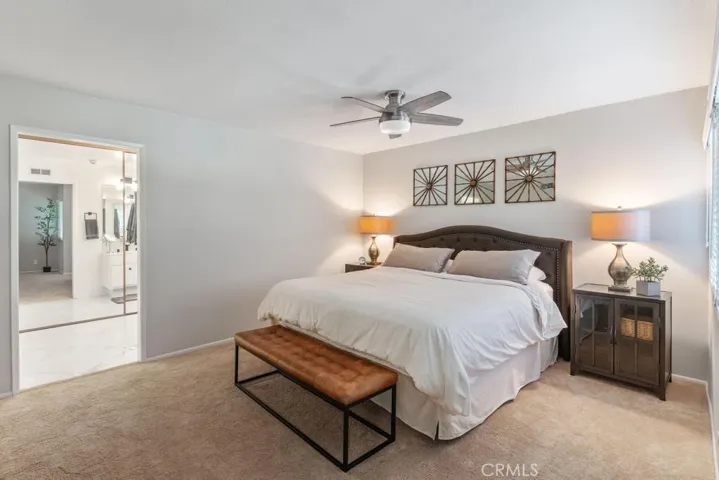 2 Willowgrove, Irvine, California 92604