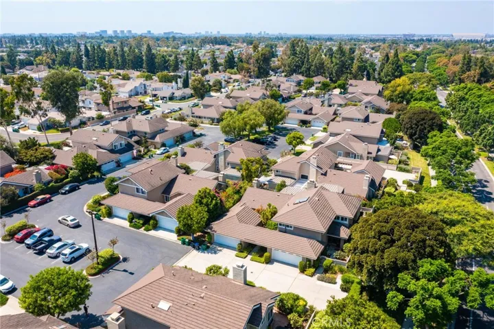 2 Willowgrove, Irvine, California 92604