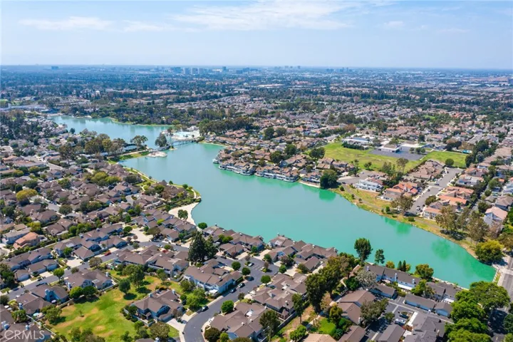 2 Willowgrove, Irvine, California 92604