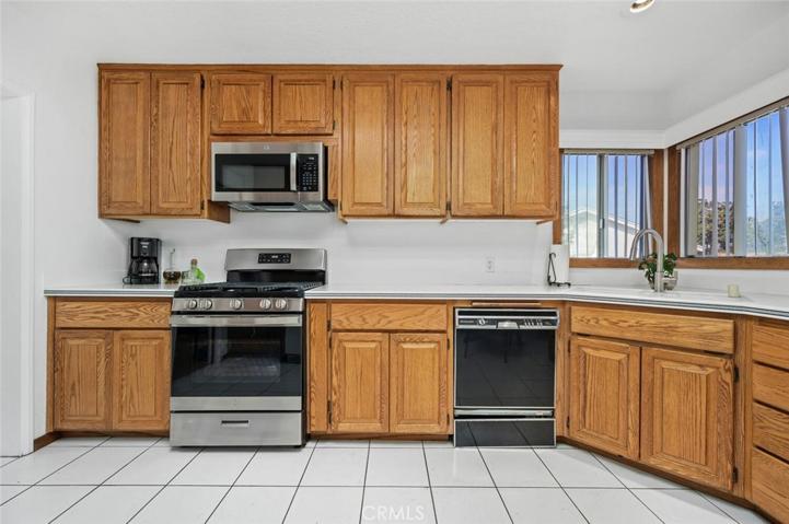 16510 Dunshill Court, Whittier, California 90603